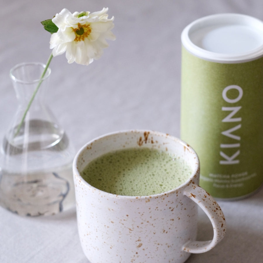 Bygg upp en fokuserad morgon med KIANOs Matcha Latte i din frukostsmoothie